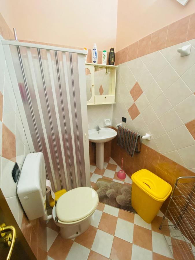Giusy'S House Apartment Avola Bagian luar foto