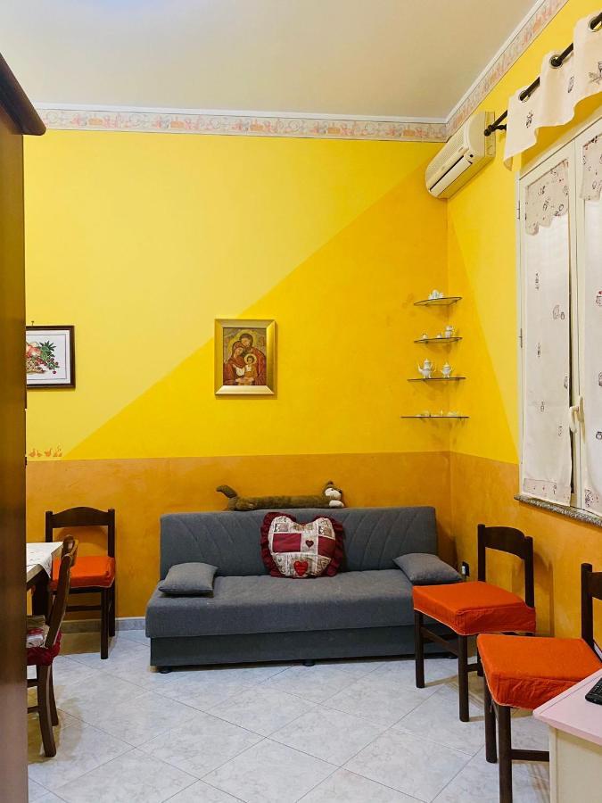 Giusy'S House Apartment Avola Bagian luar foto